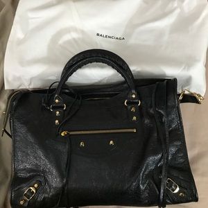Classic city golden lambskin tote bag black